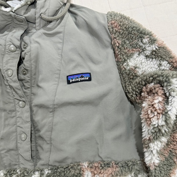 Women’s Patagonia Shelled Retro- X Pullover - Picture 3 of 4